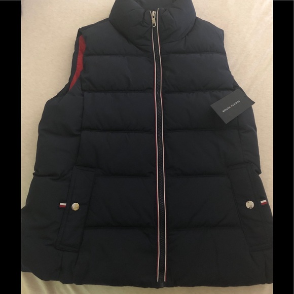 Tommy Hilfiger Navy Puffer Vest - Picture 4 of 8